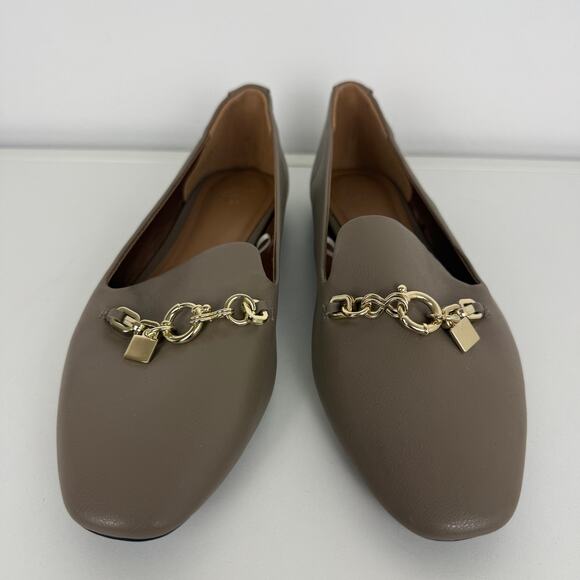 H&M Womens Gold Chain Accent Almond Toe Taupe Flat Slip-On Loafers Neutral 6 - Picture 3 of 8